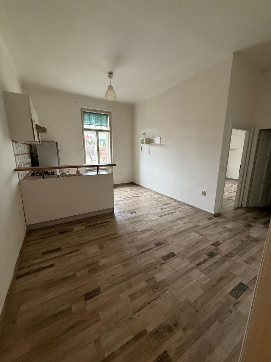 1 bedroom with open-plan kitchen flat to rent, 52 m², Chládkova, Brno, Jihomoravský Region 1 bedroom with open-plan kitchen flat to rent, 52 m², Chládkova, Brno, Jihomoravský Region