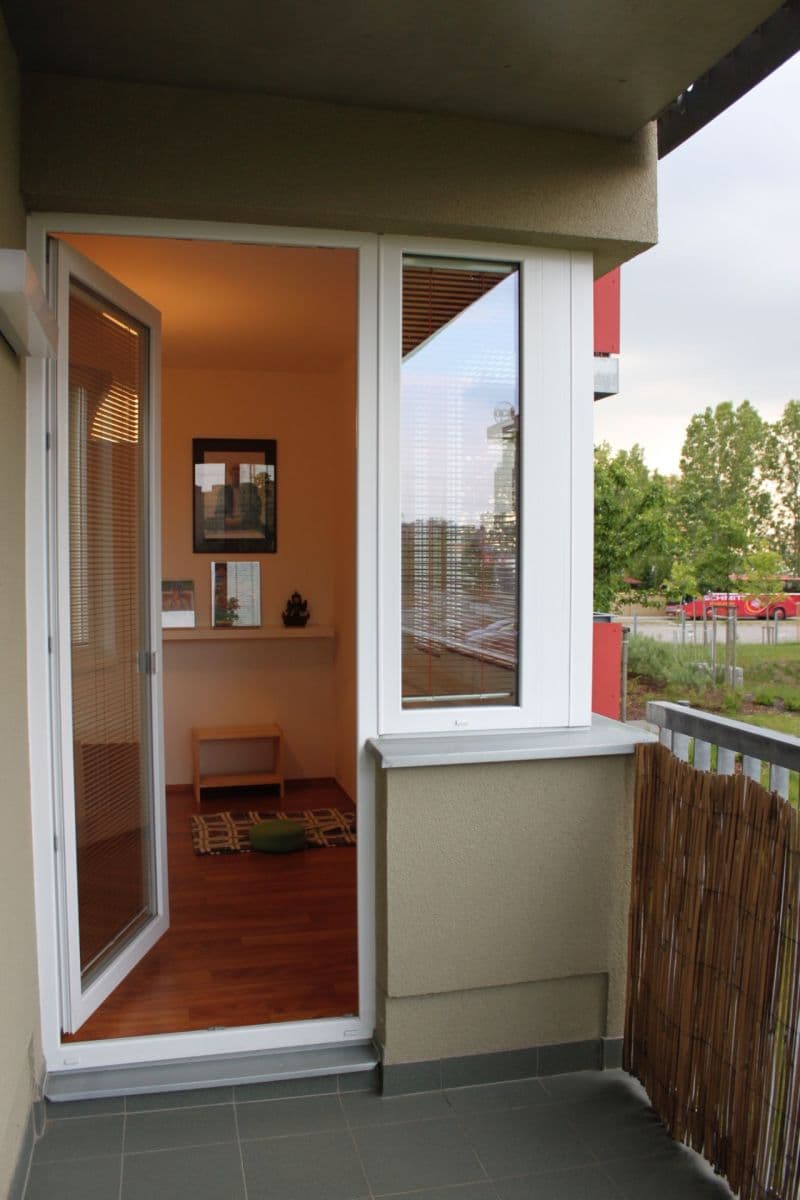 1 bedroom with open-plan kitchen flat to rent, 49 m², Babická, Prague, Prague 1 bedroom with open-plan kitchen flat to rent, 49 m², Babická, Prague, Prague