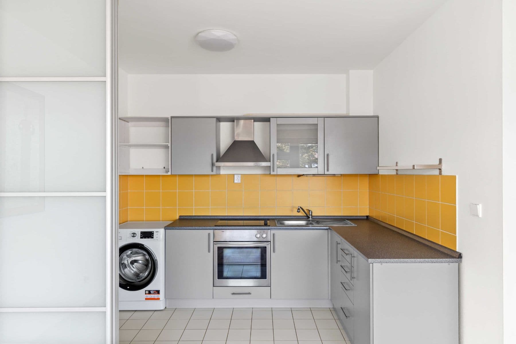 1 bedroom with open-plan kitchen flat to rent, 50 m², Na Kopečku, Prague, Prague 1 bedroom with open-plan kitchen flat to rent, 50 m², Na Kopečku, Prague, Prague