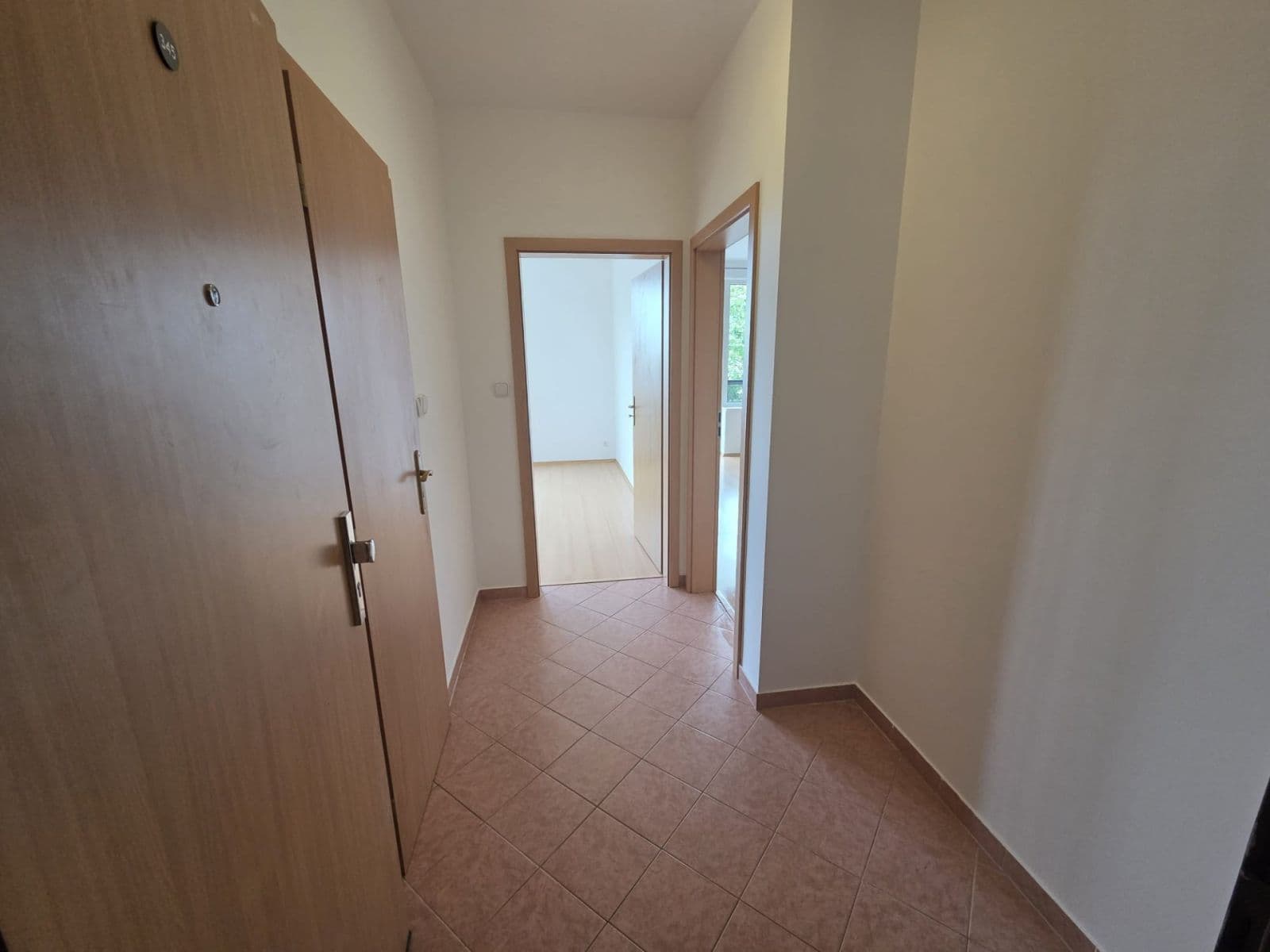 1 bedroom with open-plan kitchen flat to rent, 45 m², Werichova, Prague, Prague 1 bedroom with open-plan kitchen flat to rent, 45 m², Werichova, Prague, Prague