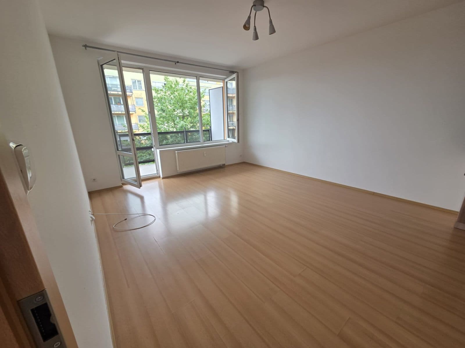 1 bedroom with open-plan kitchen flat to rent, 45 m², Werichova, Prague, Prague 1 bedroom with open-plan kitchen flat to rent, 45 m², Werichova, Prague, Prague