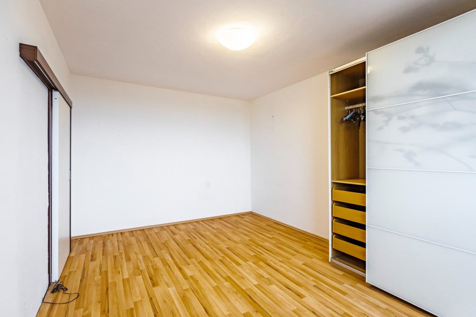 1 bedroom flat to rent, 35 m², Dobratická, Prague, Prague 1 bedroom flat to rent, 35 m², Dobratická, Prague, Prague
