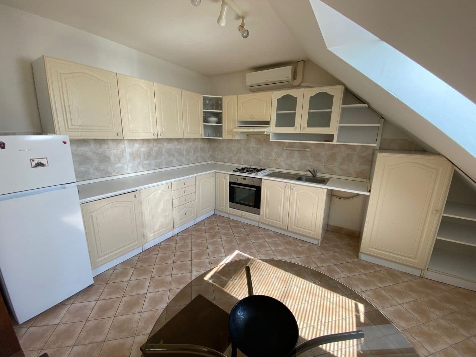 1 bedroom with open-plan kitchen flat to rent, 60 m², Pavlovova, Jihlava, Vysočina Region 1 bedroom with open-plan kitchen flat to rent, 60 m², Pavlovova, Jihlava, Vysočina Region