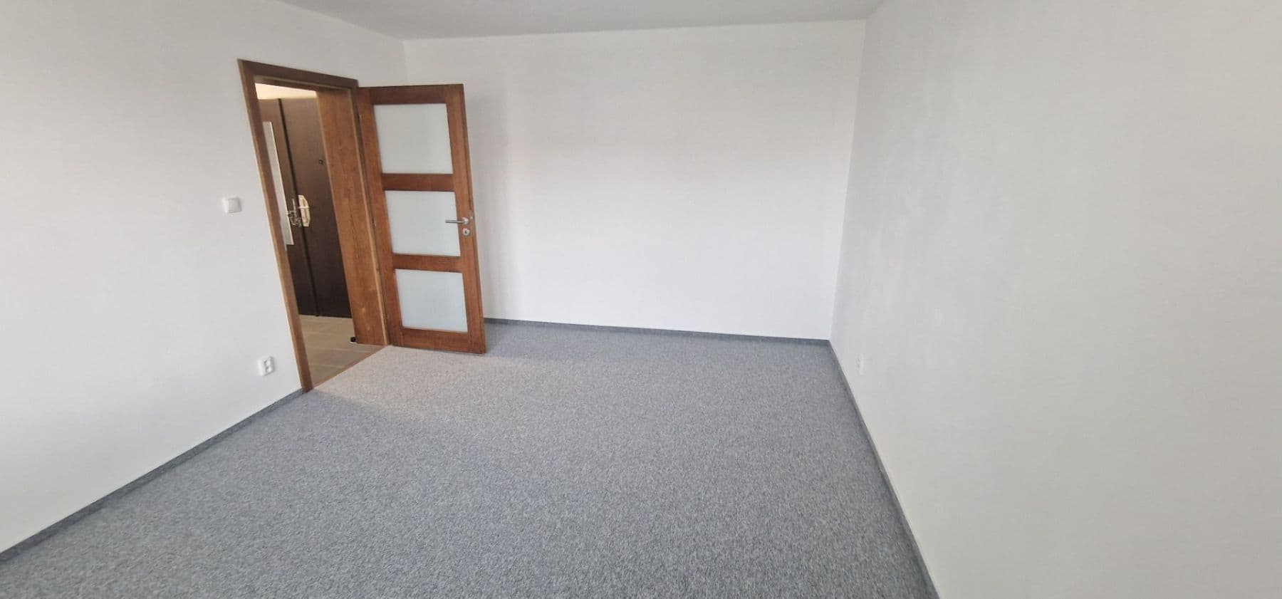 3 bedroom flat to rent, 71 m², Smrková, Plzeň, Plzeňský Region 3 bedroom flat to rent, 71 m², Smrková, Plzeň, Plzeňský Region