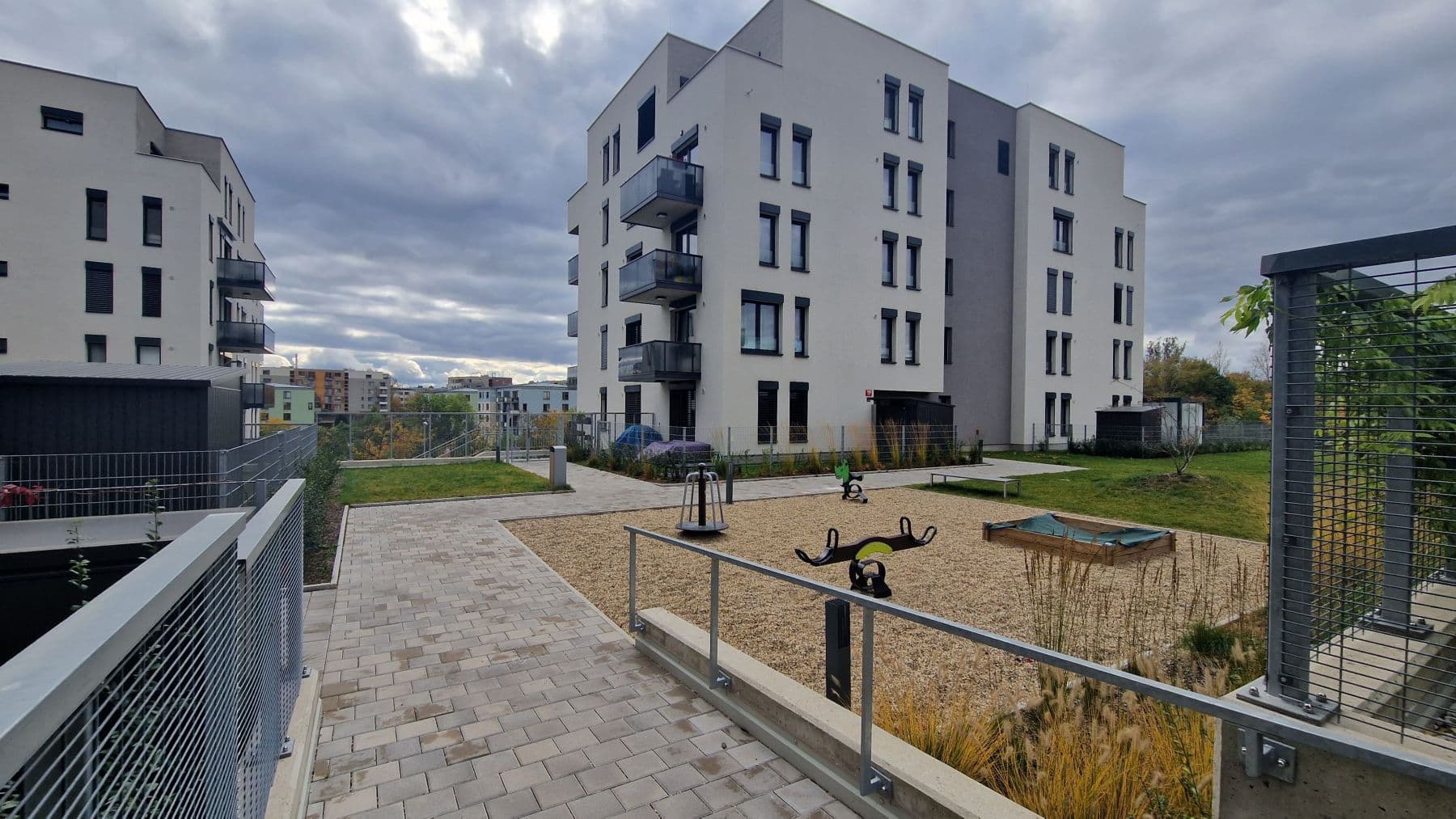 1 bedroom with open-plan kitchen flat to rent, 53 m², Waltariho, Prague, Prague 1 bedroom with open-plan kitchen flat to rent, 53 m², Waltariho, Prague, Prague
