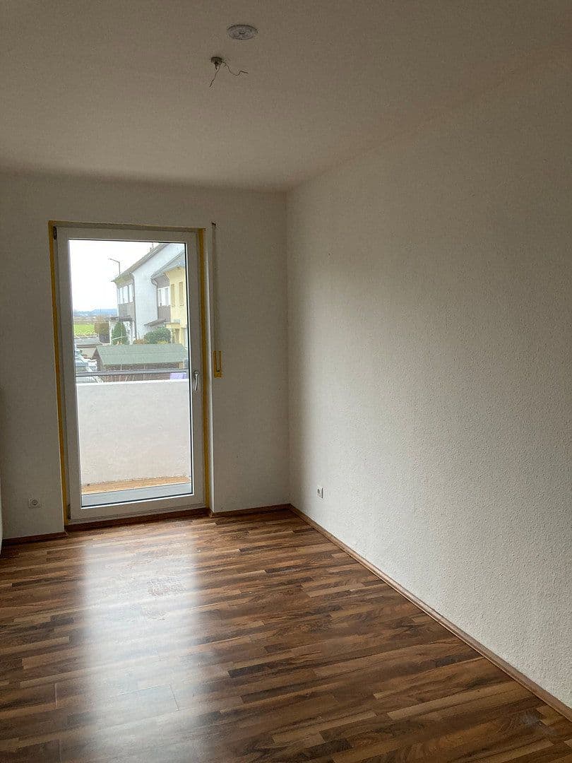 house to rent, 120 m², Backenfeldsteig, Schwabach, Bavaria house to rent, 120 m², Backenfeldsteig, Schwabach, Bavaria
