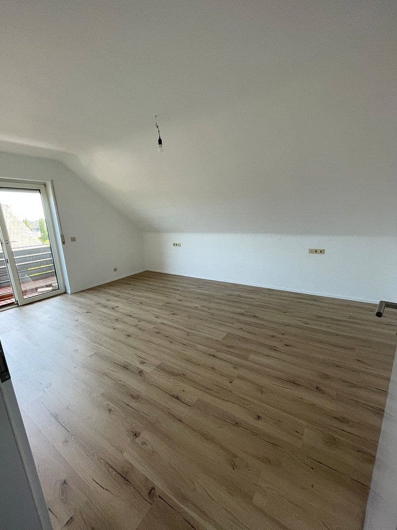 1 bedroom with open-plan kitchen flat to rent, 75 m², Wiesweg 50, Eltville am Rhein, Hesse 1 bedroom with open-plan kitchen flat to rent, 75 m², Wiesweg 50, Eltville am Rhein, Hesse