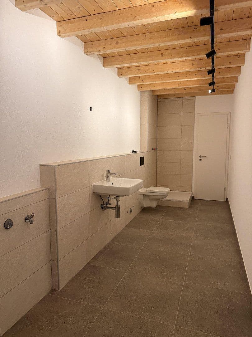 non-residential property to rent, 141 m², Asbach-Bäumenheim, Bavaria non-residential property to rent, 141 m², Asbach-Bäumenheim, Bavaria