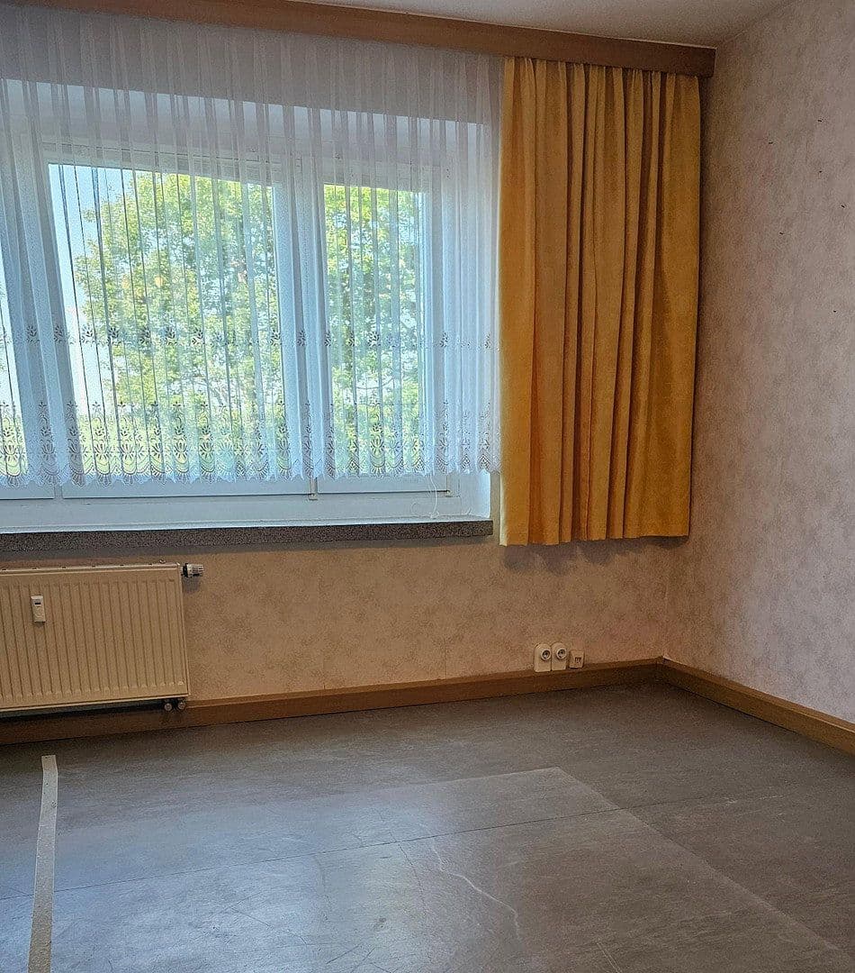 3 bedroom flat for sale, 58 m², Rudolf-Breitscheid-Straße 22, Gersdorf, Saxony 3 bedroom flat for sale, 58 m², Rudolf-Breitscheid-Straße 22, Gersdorf, Saxony