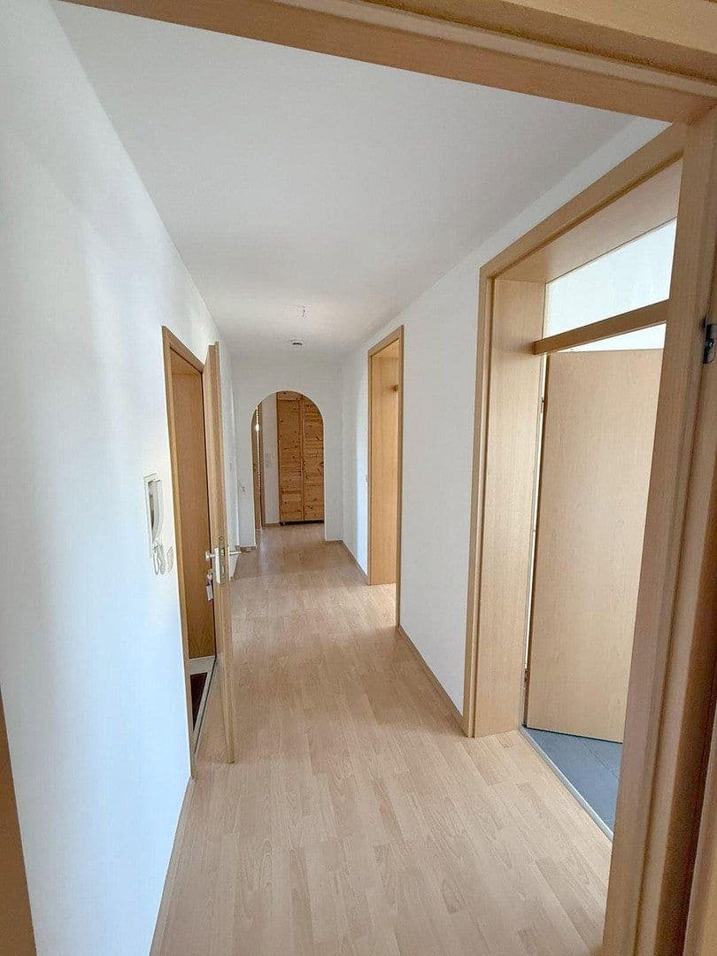 4 bedroom flat to rent, 104 m², Fürth, Bavaria 4 bedroom flat to rent, 104 m², Fürth, Bavaria