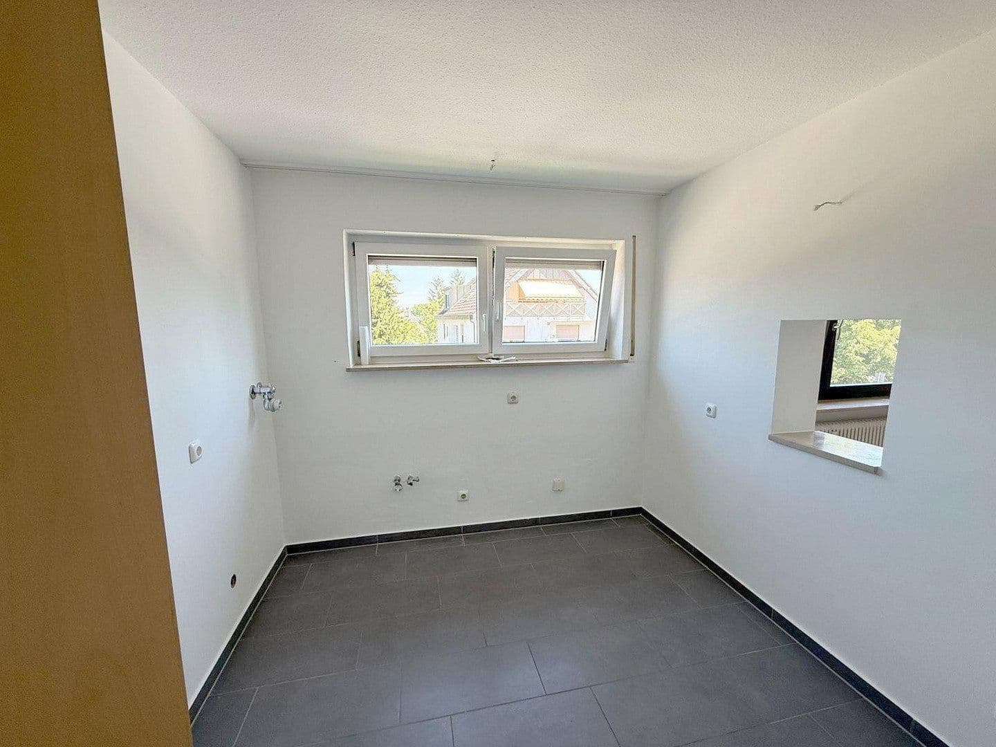 4 bedroom flat to rent, 104 m², Fürth, Bavaria 4 bedroom flat to rent, 104 m², Fürth, Bavaria