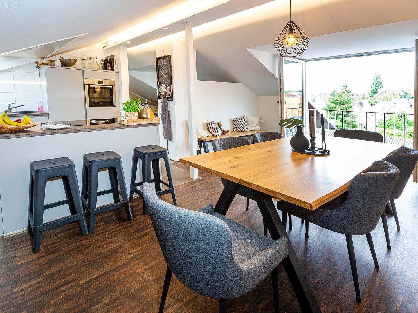 3 bedroom with open-plan kitchen flat to rent, 137 m², Mooserstrasse 16, Radolfzell am Bodensee, Baden-Württemberg 3 bedroom with open-plan kitchen flat to rent, 137 m², Mooserstrasse 16, Radolfzell am Bodensee, Baden-Württemberg