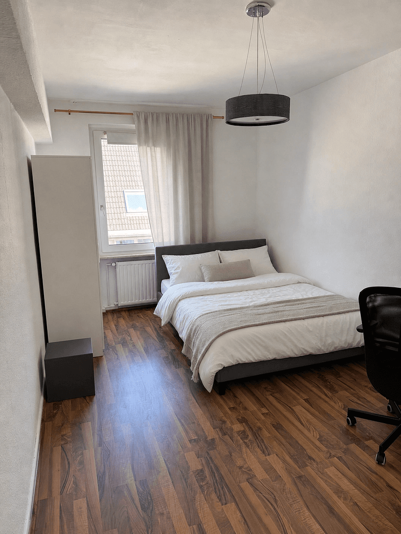flat to rent, 18 m², Düsseldorf, North Rhine-Westphalia flat to rent, 18 m², Düsseldorf, North Rhine-Westphalia
