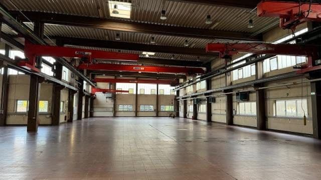 non-residential property to rent, 1,645 m², Remscheid, North Rhine-Westphalia non-residential property to rent, 1,645 m², Remscheid, North Rhine-Westphalia