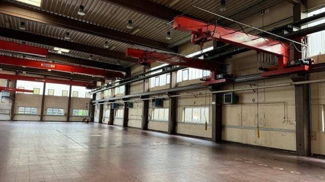 non-residential property to rent, 1,645 m², Remscheid, North Rhine-Westphalia non-residential property to rent, 1,645 m², Remscheid, North Rhine-Westphalia