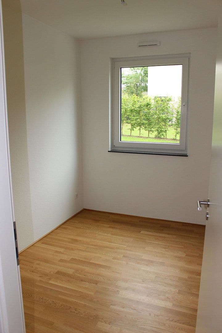 3 bedroom flat to rent, 89 m², Strubbergstraße 48, Frankfurt (Main) - Rödelheim, Hesse 3 bedroom flat to rent, 89 m², Strubbergstraße 48, Frankfurt (Main) - Rödelheim, Hesse