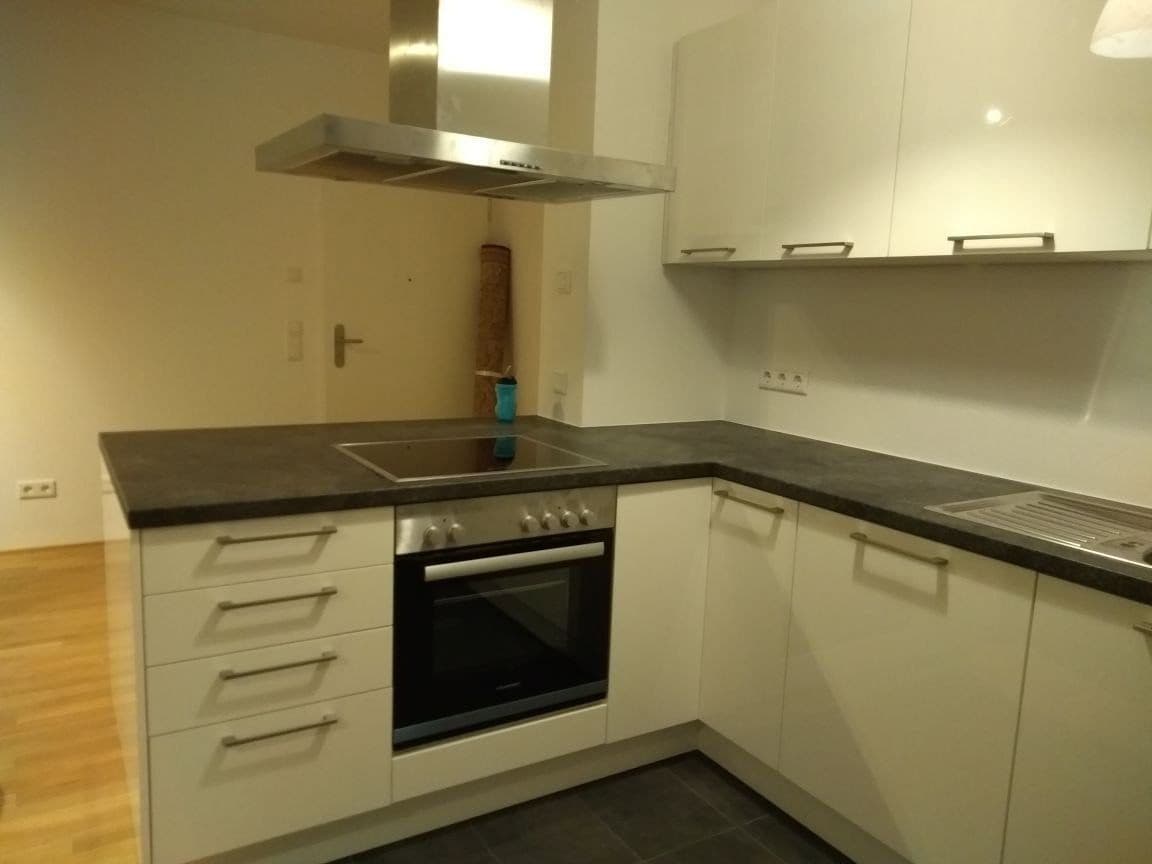 3 bedroom flat to rent, 89 m², Strubbergstraße 48, Frankfurt (Main) - Rödelheim, Hesse 3 bedroom flat to rent, 89 m², Strubbergstraße 48, Frankfurt (Main) - Rödelheim, Hesse