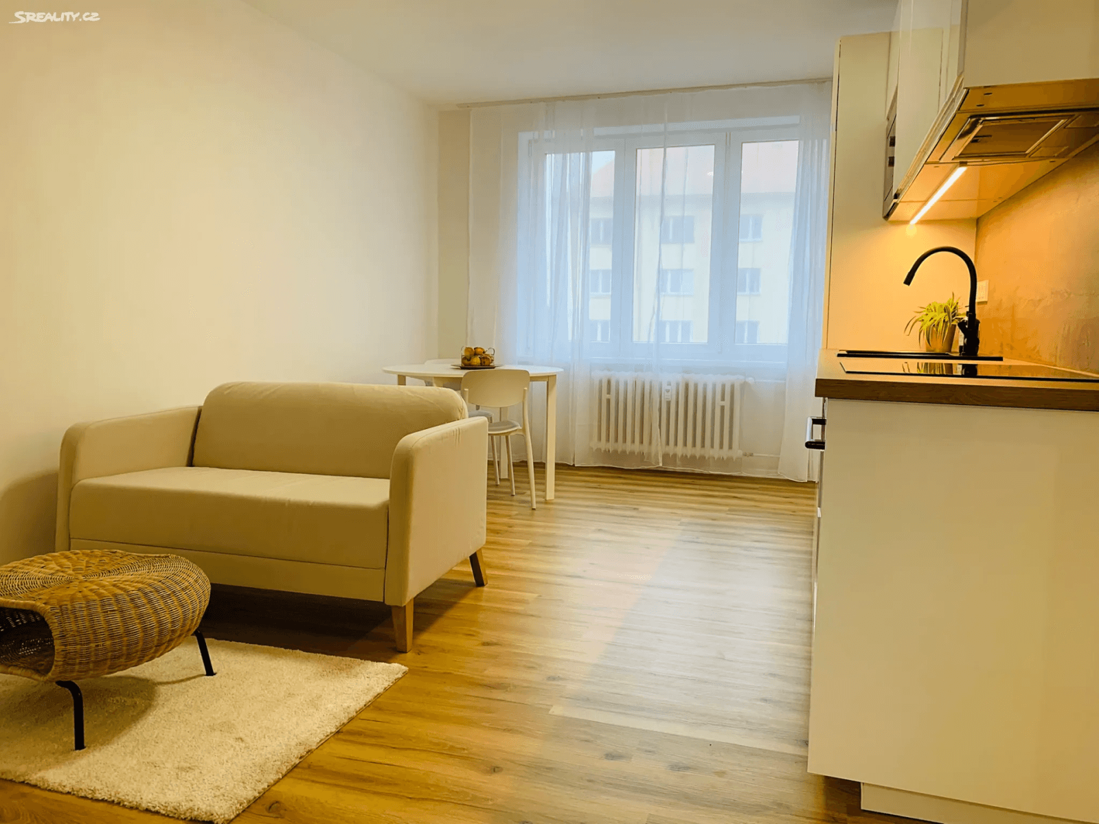 2 bedroom with open-plan kitchen flat to rent, 56 m², Riegrova, Jihlava, Vysočina Region 2 bedroom with open-plan kitchen flat to rent, 56 m², Riegrova, Jihlava, Vysočina Region
