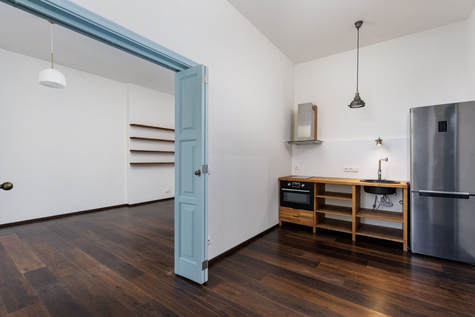 1 bedroom with open-plan kitchen flat to rent, 43 m², Kubelíkova, Prague, Prague 1 bedroom with open-plan kitchen flat to rent, 43 m², Kubelíkova, Prague, Prague