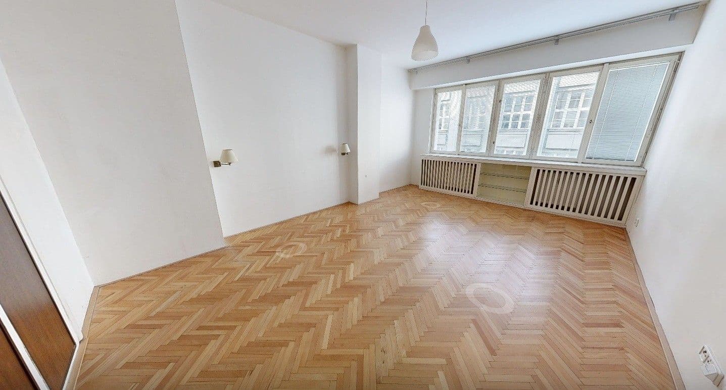 3 bedroom flat to rent, 135 m², Jungmannova, Prague, Prague 3 bedroom flat to rent, 135 m², Jungmannova, Prague, Prague