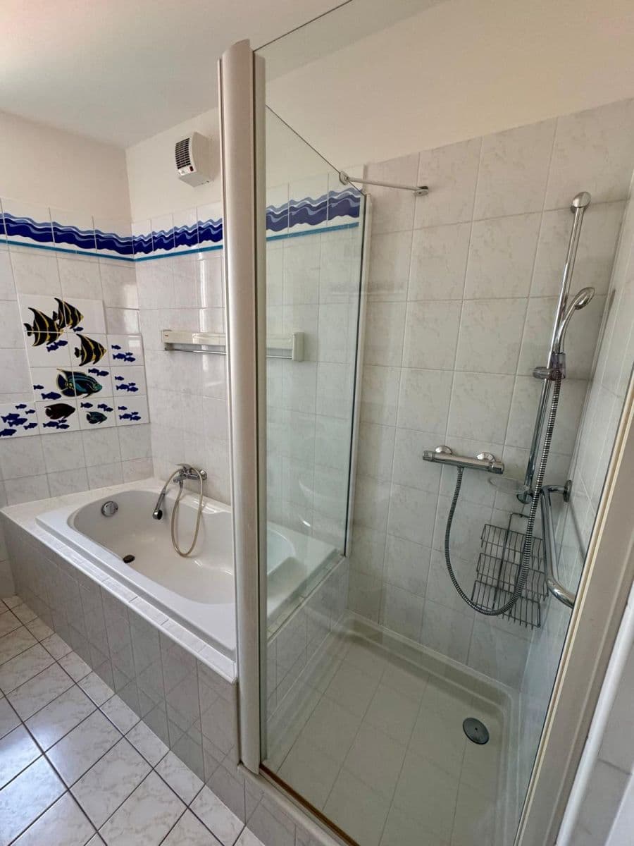 2 bedroom with open-plan kitchen flat for sale, 76 m², Pastevců, Prague, Prague 2 bedroom with open-plan kitchen flat for sale, 76 m², Pastevců, Prague, Prague