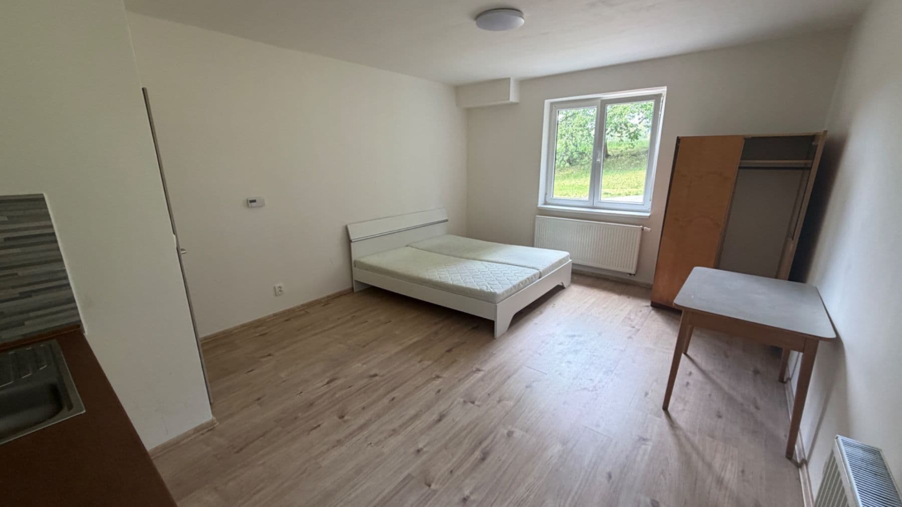 Studio flat to rent, 33 m², Divišov, Středočeský Region Studio flat to rent, 33 m², Divišov, Středočeský Region