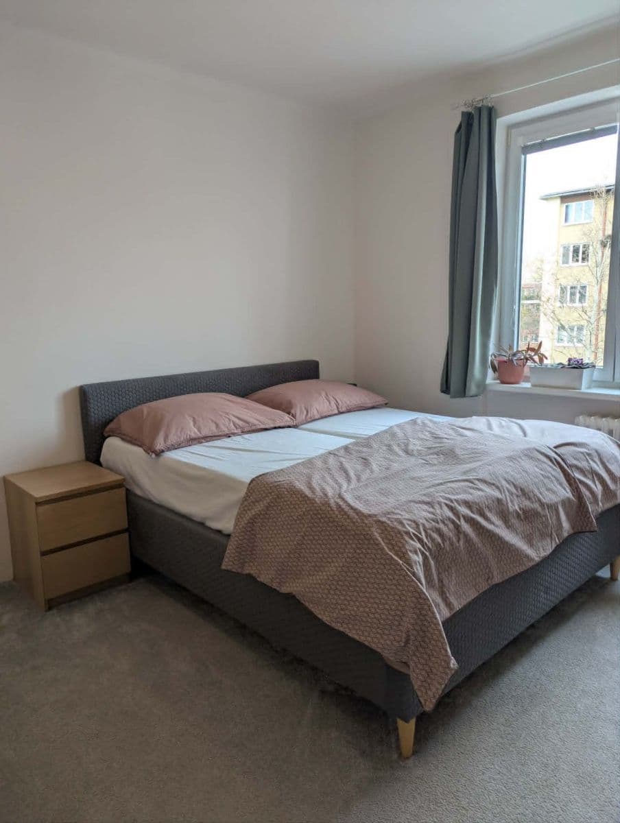 2 bedroom with open-plan kitchen flat to rent, 53 m², Hartigova, Prague, Prague 2 bedroom with open-plan kitchen flat to rent, 53 m², Hartigova, Prague, Prague