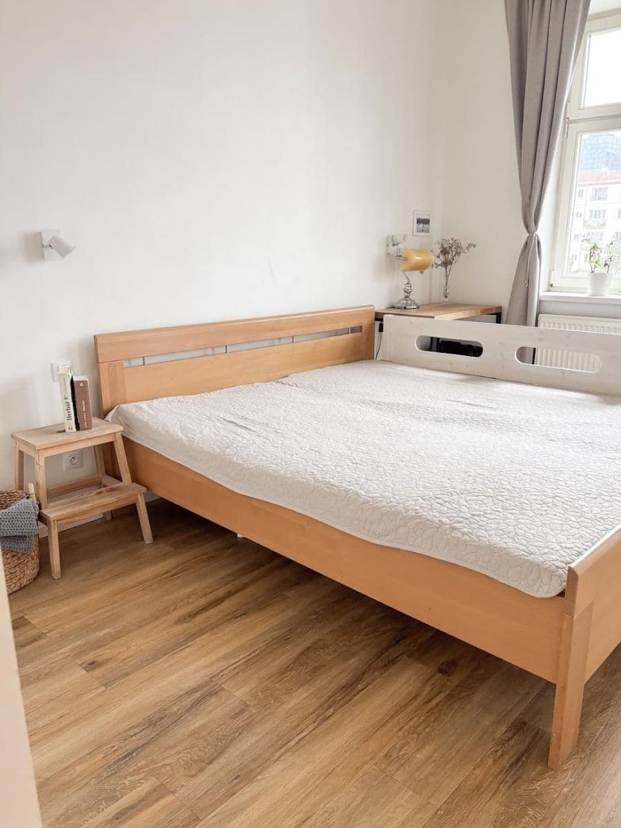 2 bedroom with open-plan kitchen flat to rent, 90 m², Kotlářská, Brno, Jihomoravský Region 2 bedroom with open-plan kitchen flat to rent, 90 m², Kotlářská, Brno, Jihomoravský Region
