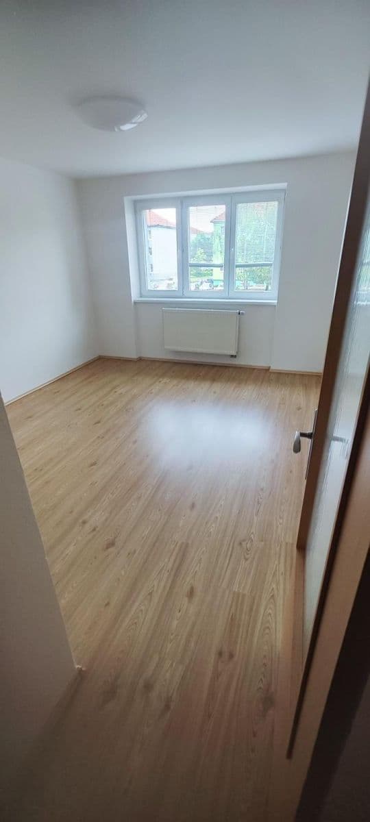 2 bedroom flat to rent, 54 m², Úlehlova, Strážnice, Jihomoravský Region 2 bedroom flat to rent, 54 m², Úlehlova, Strážnice, Jihomoravský Region