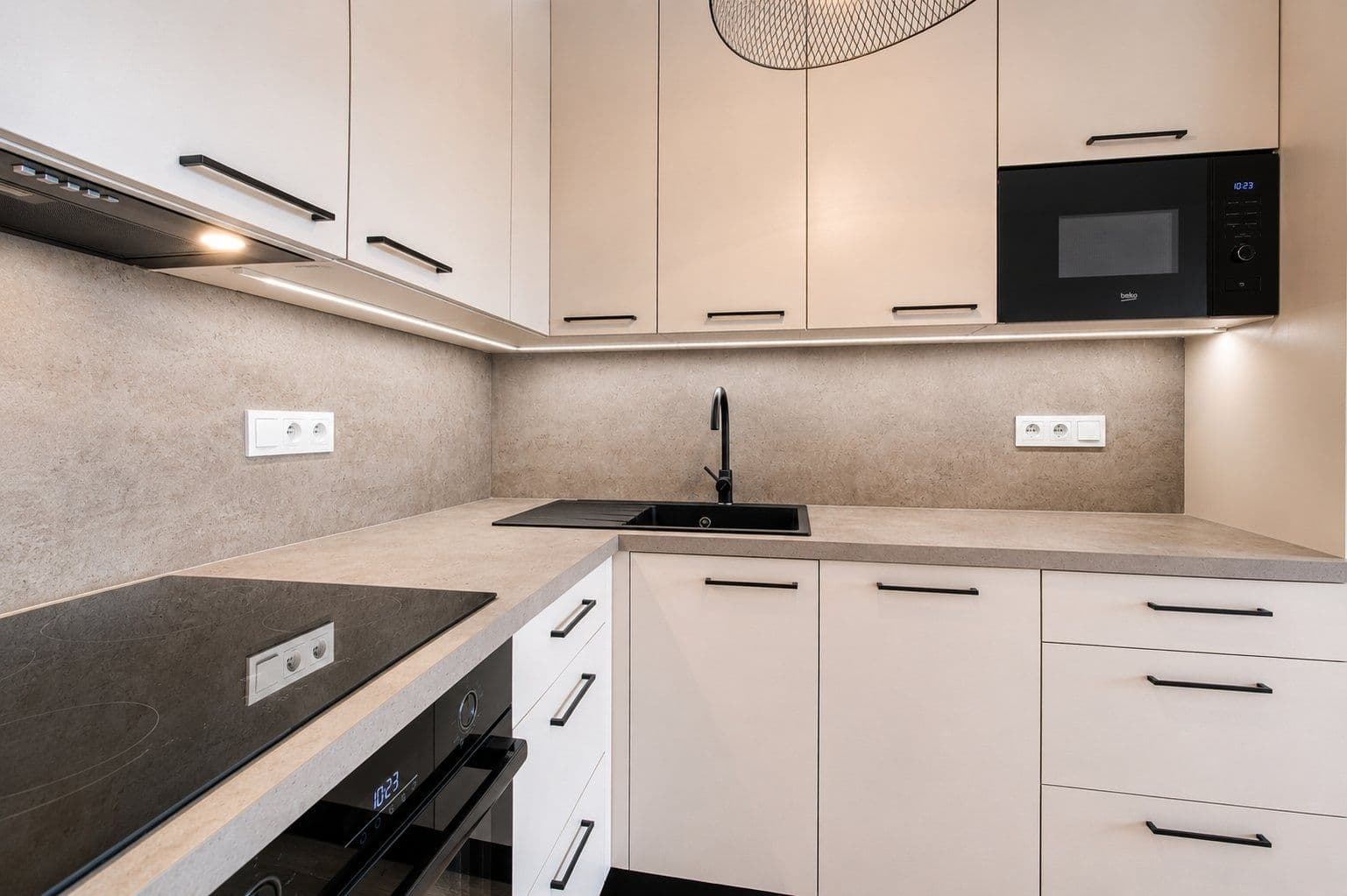 2 bedroom with open-plan kitchen flat to rent, 66 m², Arnošta Staňka, Prague, Prague 2 bedroom with open-plan kitchen flat to rent, 66 m², Arnošta Staňka, Prague, Prague