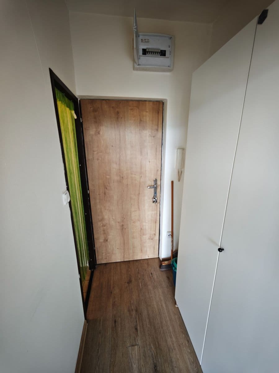 Studio flat for sale, 24 m², Bratislavská, Teplice, Ústecký Region Studio flat for sale, 24 m², Bratislavská, Teplice, Ústecký Region