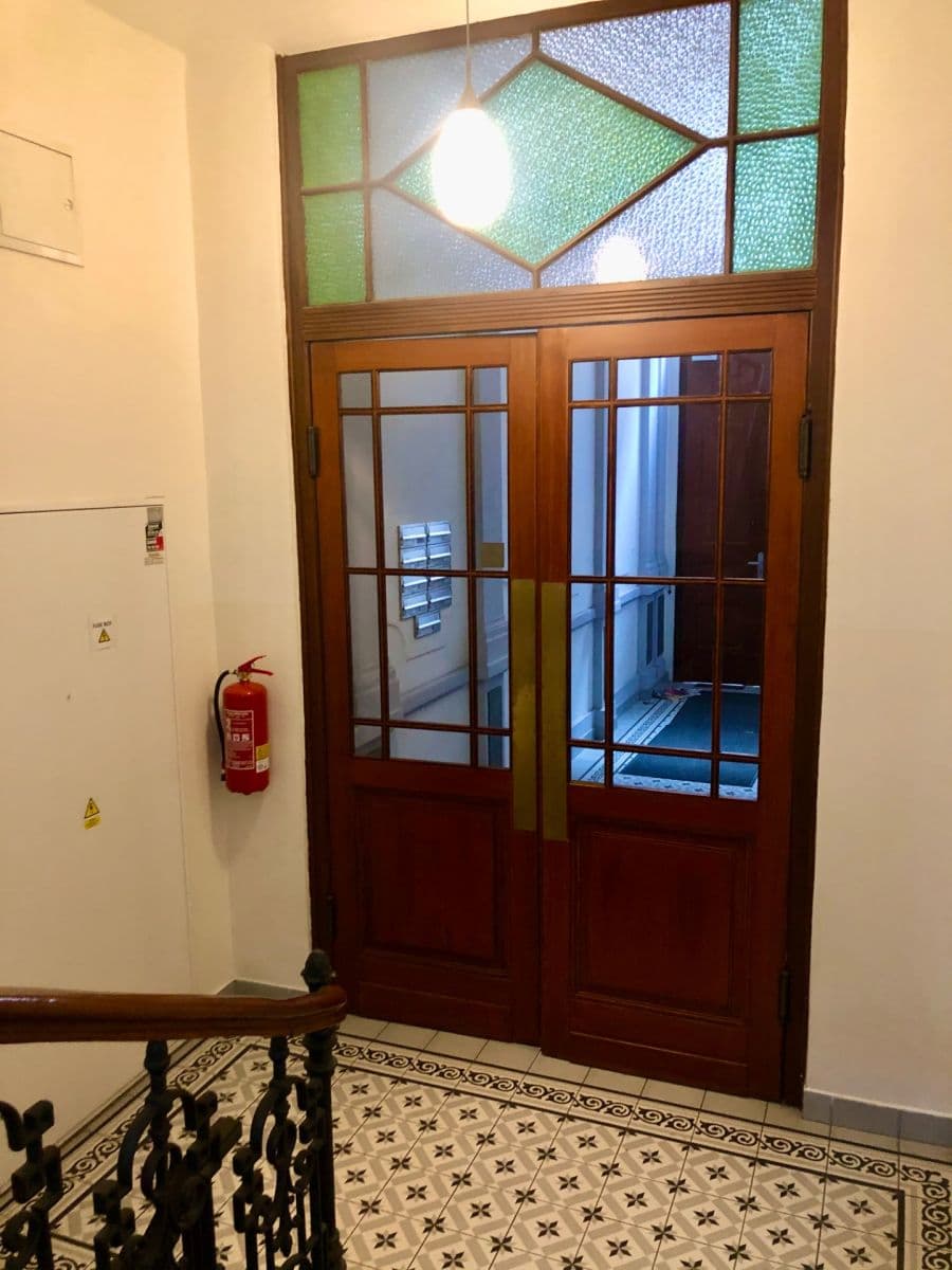 2 bedroom with open-plan kitchen flat to rent, 75 m², Na Celné, Prague, Prague 2 bedroom with open-plan kitchen flat to rent, 75 m², Na Celné, Prague, Prague