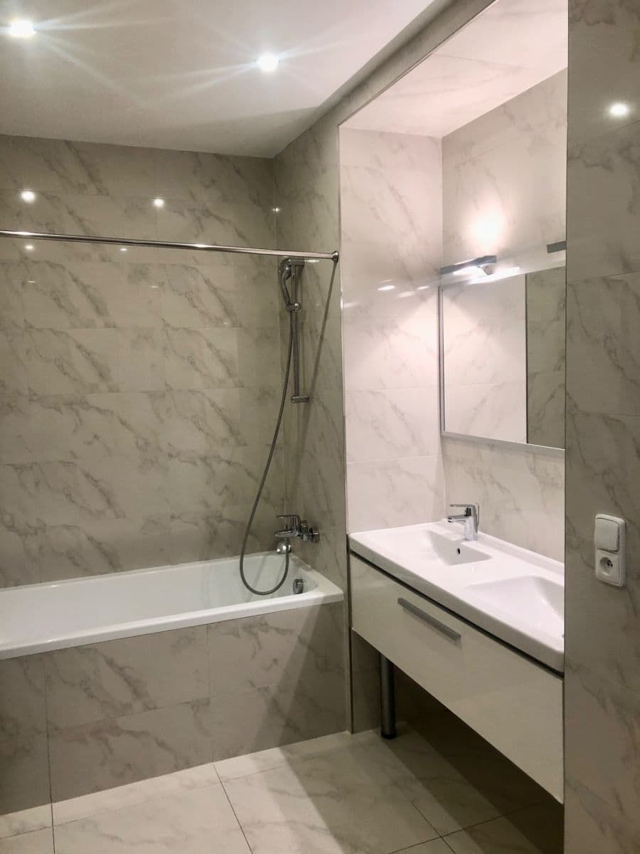 2 bedroom with open-plan kitchen flat to rent, 75 m², Na Celné, Prague, Prague 2 bedroom with open-plan kitchen flat to rent, 75 m², Na Celné, Prague, Prague