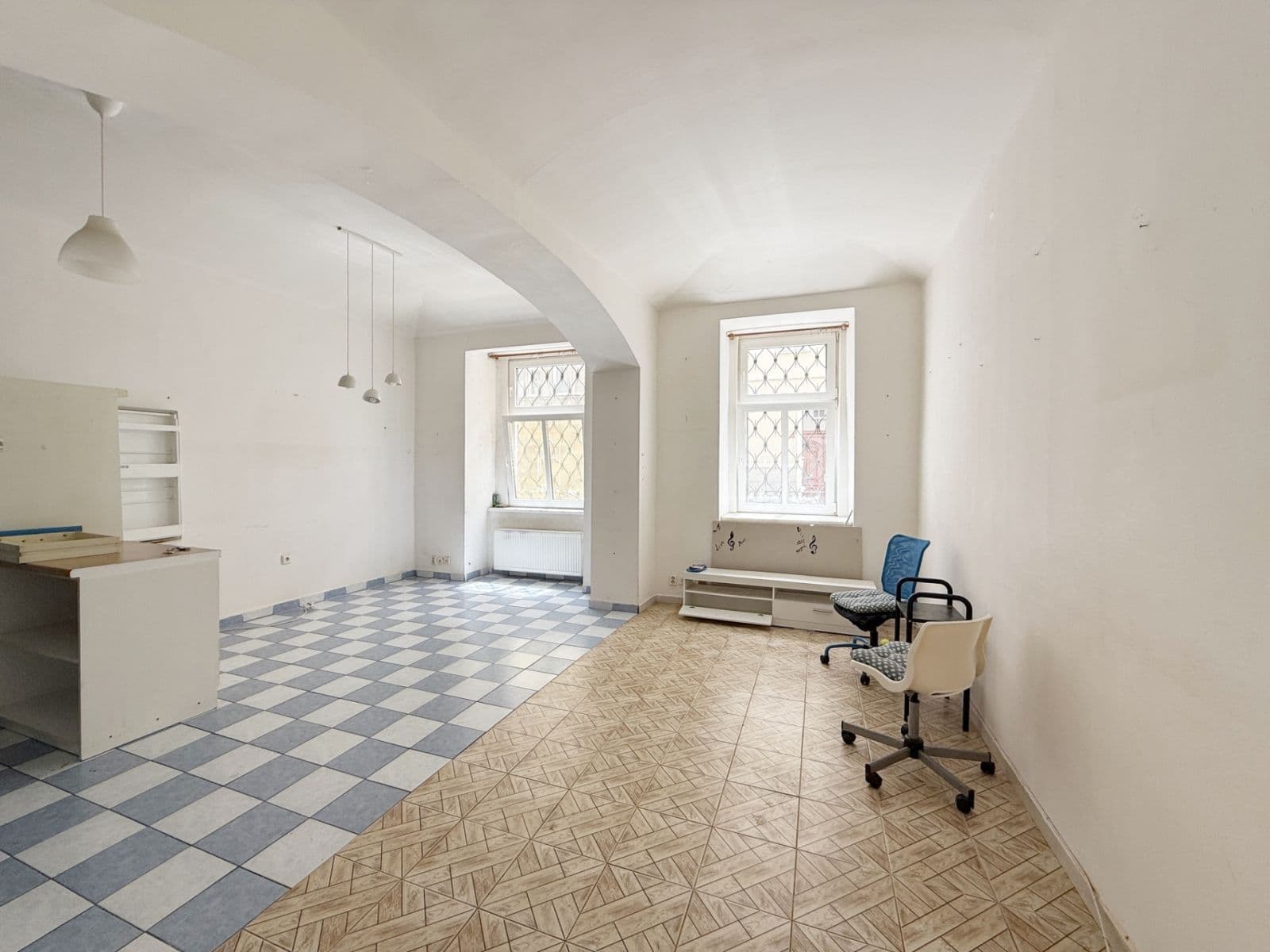 3 bedroom with open-plan kitchen flat to rent, 90 m², Sevastopolská, Prague, Prague 3 bedroom with open-plan kitchen flat to rent, 90 m², Sevastopolská, Prague, Prague