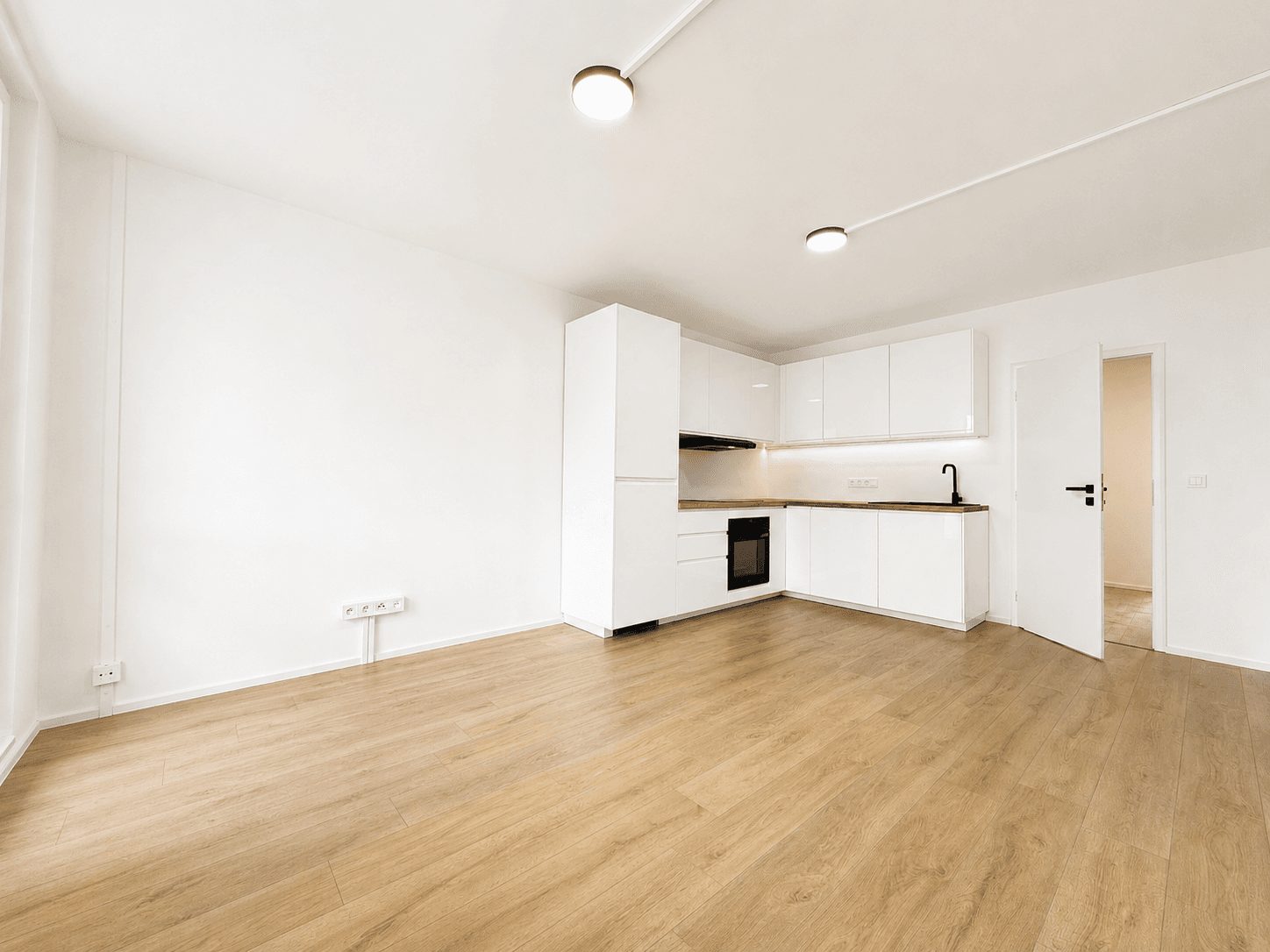 3 bedroom with open-plan kitchen flat for sale, 80 m², Vašátkova, Prague, Prague 3 bedroom with open-plan kitchen flat for sale, 80 m², Vašátkova, Prague, Prague