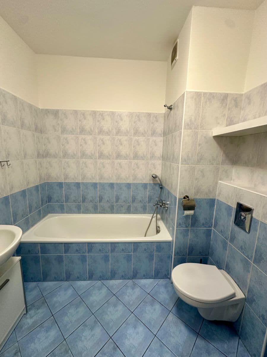 Studio flat for sale, 32 m², Pešlova, Prague, Prague Studio flat for sale, 32 m², Pešlova, Prague, Prague