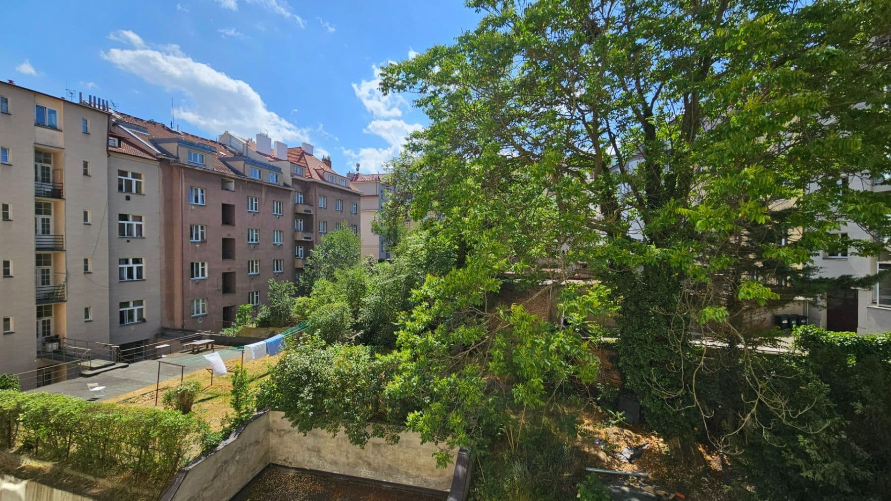 1 bedroom with open-plan kitchen flat to rent, 42 m², Horní, Prague, Prague 1 bedroom with open-plan kitchen flat to rent, 42 m², Horní, Prague, Prague