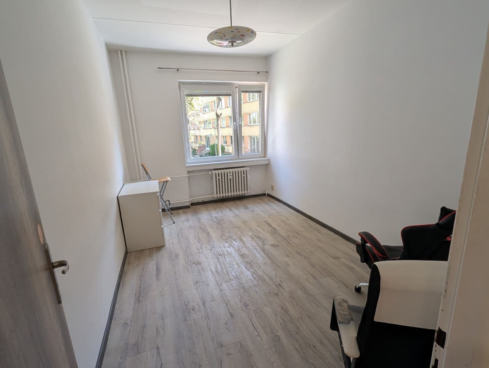3 bedroom with open-plan kitchen flat to rent, 70 m², Fabiánova, Prague, Prague 3 bedroom with open-plan kitchen flat to rent, 70 m², Fabiánova, Prague, Prague