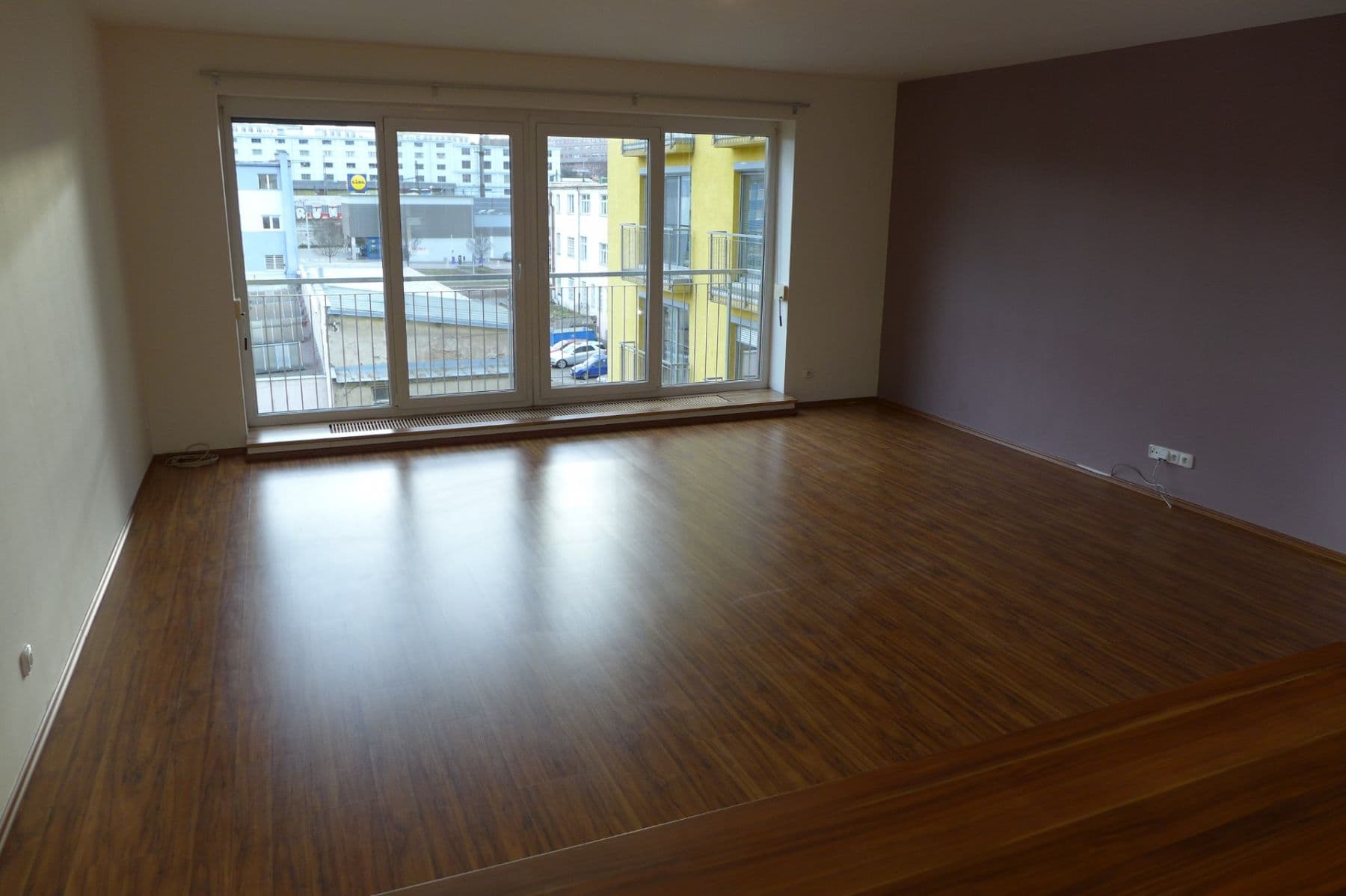 1 bedroom with open-plan kitchen flat to rent, 82 m², Na Harfě, Prague, Prague 1 bedroom with open-plan kitchen flat to rent, 82 m², Na Harfě, Prague, Prague