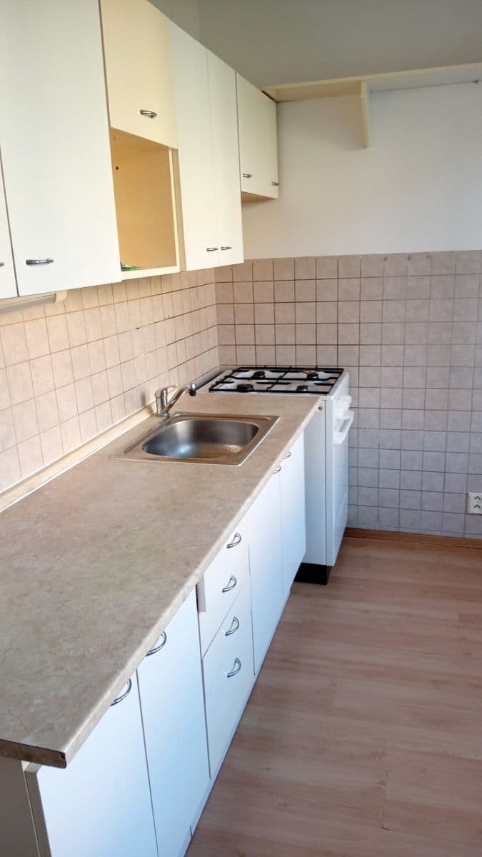 2 bedroom flat to rent, 52 m², Káranská, Prague, Prague 2 bedroom flat to rent, 52 m², Káranská, Prague, Prague