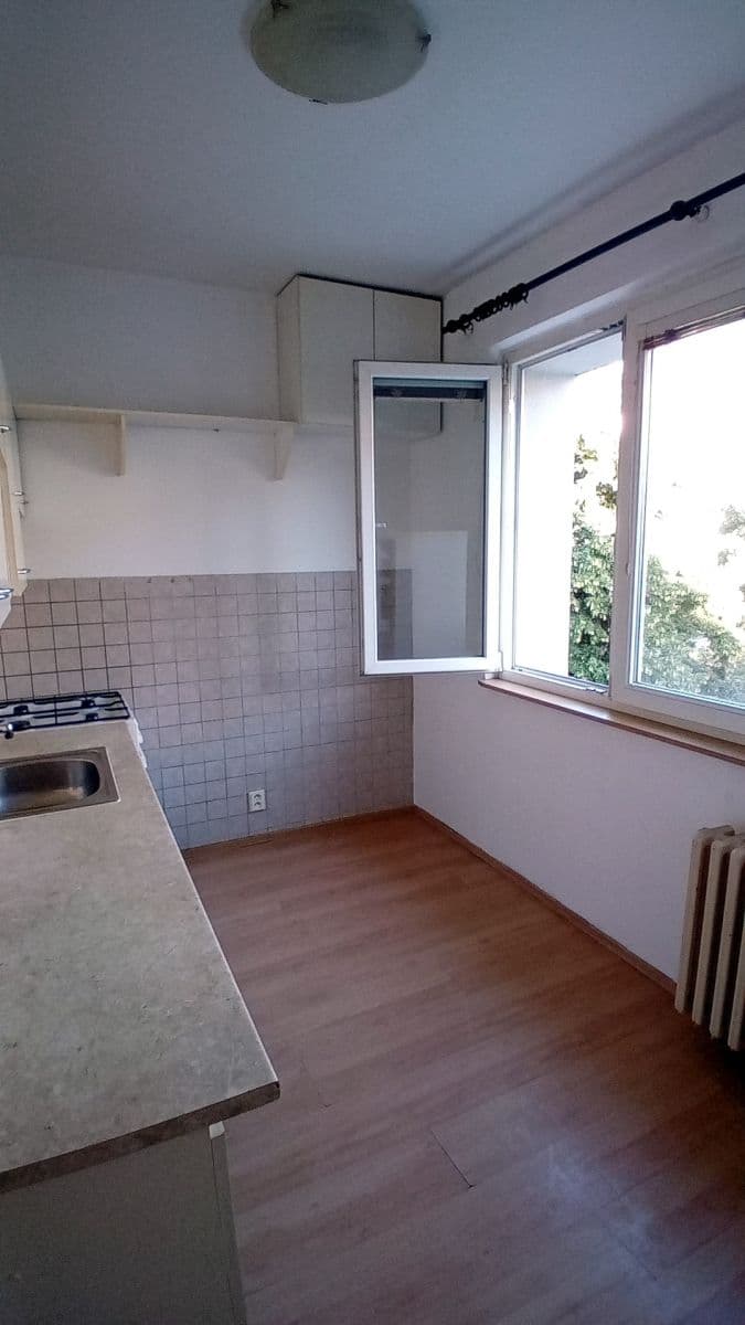 2 bedroom flat to rent, 52 m², Káranská, Prague, Prague 2 bedroom flat to rent, 52 m², Káranská, Prague, Prague