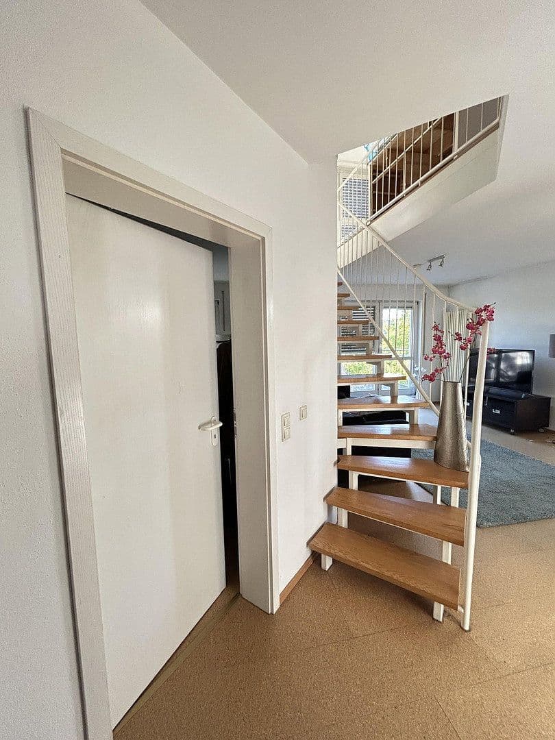 1 bedroom with open-plan kitchen flat to rent, 81 m², Erlangen, Bavaria 1 bedroom with open-plan kitchen flat to rent, 81 m², Erlangen, Bavaria