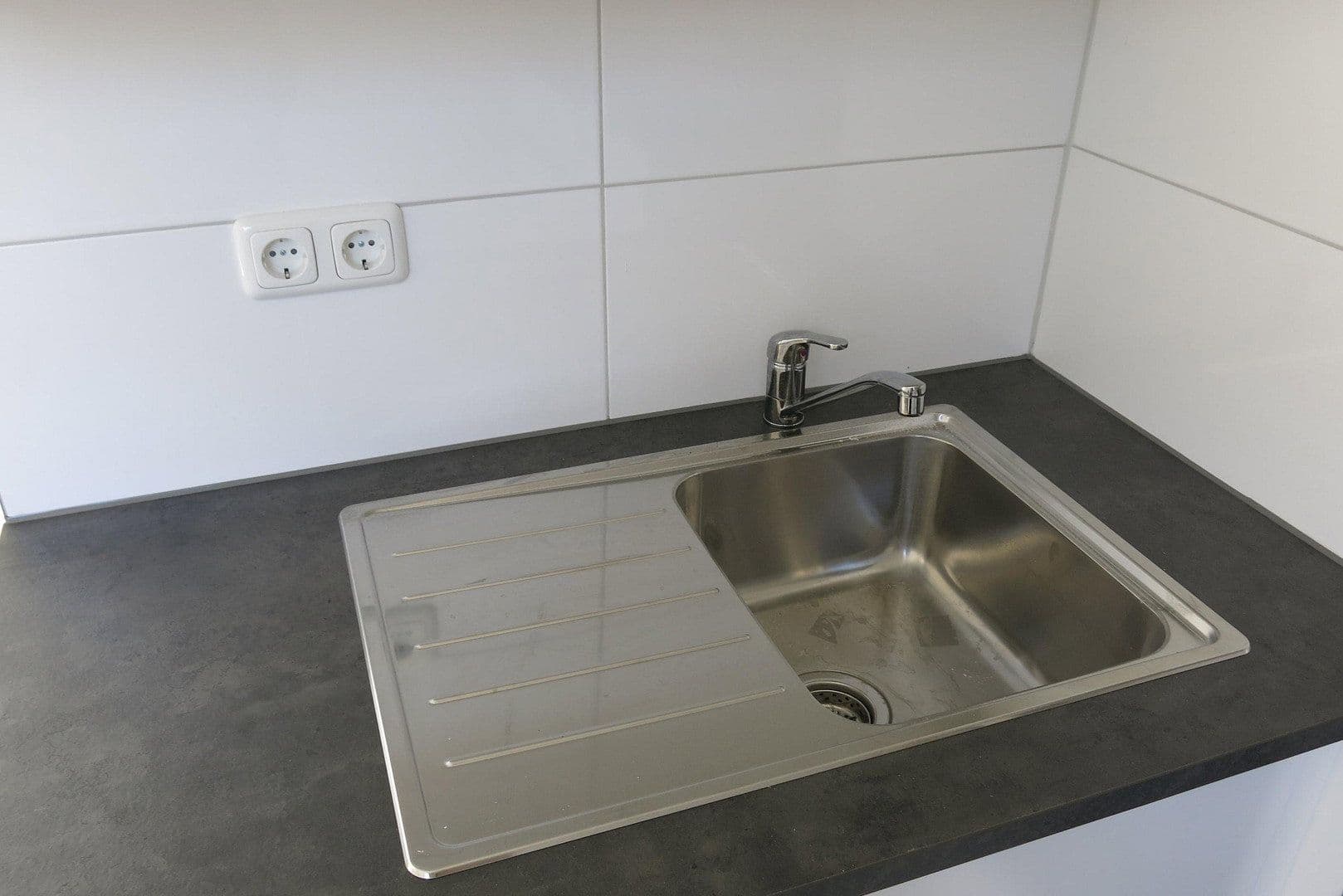 1 bedroom flat to rent, 17 m², Mühlenbroicher Weg 143, Düsseldorf, North Rhine-Westphalia 1 bedroom flat to rent, 17 m², Mühlenbroicher Weg 143, Düsseldorf, North Rhine-Westphalia