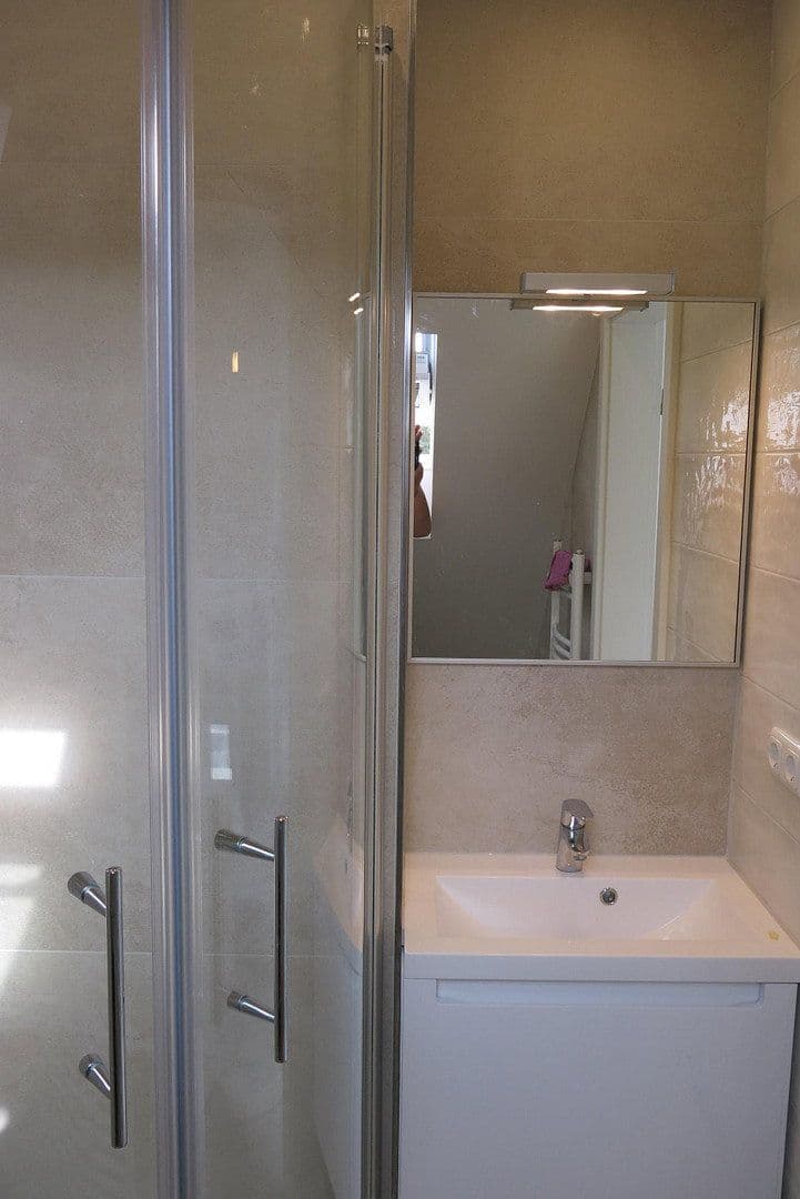 1 bedroom flat to rent, 17 m², Mühlenbroicher Weg 143, Düsseldorf, North Rhine-Westphalia 1 bedroom flat to rent, 17 m², Mühlenbroicher Weg 143, Düsseldorf, North Rhine-Westphalia