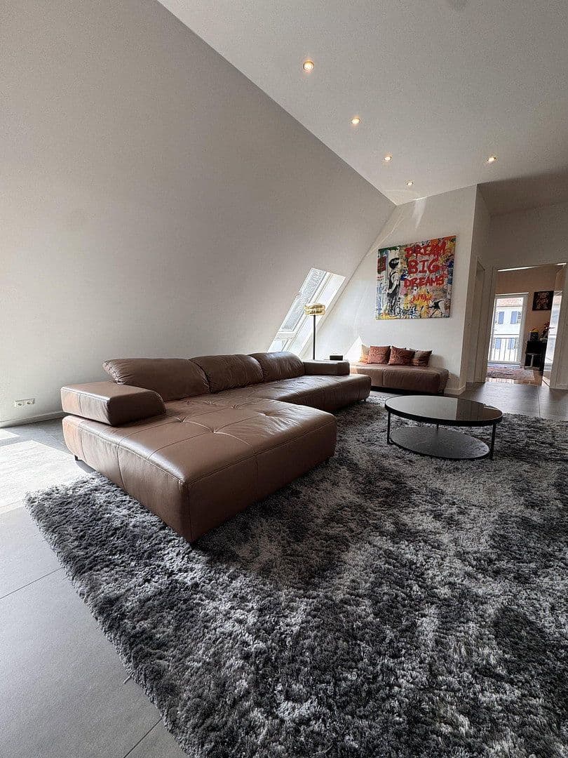 4 bedroom flat to rent, 170 m², Kirchberg 5, Breitenbrunn, Bavaria 4 bedroom flat to rent, 170 m², Kirchberg 5, Breitenbrunn, Bavaria