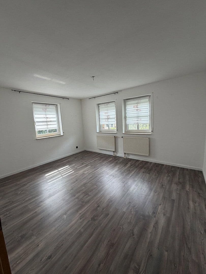 2 bedroom with open-plan kitchen flat to rent, 80 m², Osterburken, Baden-Württemberg 2 bedroom with open-plan kitchen flat to rent, 80 m², Osterburken, Baden-Württemberg