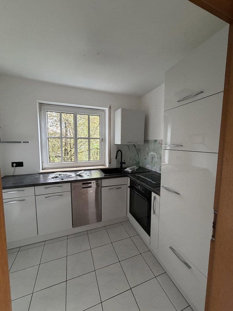 2 bedroom with open-plan kitchen flat to rent, 80 m², Osterburken, Baden-Württemberg 2 bedroom with open-plan kitchen flat to rent, 80 m², Osterburken, Baden-Württemberg