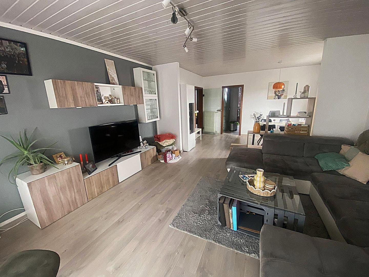 3 bedroom flat to rent, 80 m², Händelstraße 2, Wilkau-Haßlau, Saxony 3 bedroom flat to rent, 80 m², Händelstraße 2, Wilkau-Haßlau, Saxony