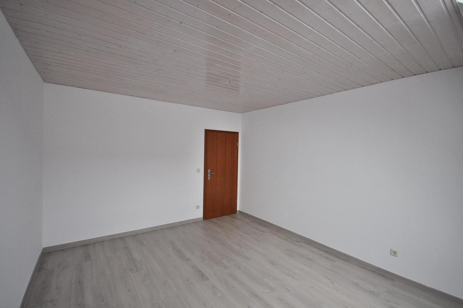3 bedroom flat to rent, 80 m², Händelstraße 2, Wilkau-Haßlau, Saxony 3 bedroom flat to rent, 80 m², Händelstraße 2, Wilkau-Haßlau, Saxony