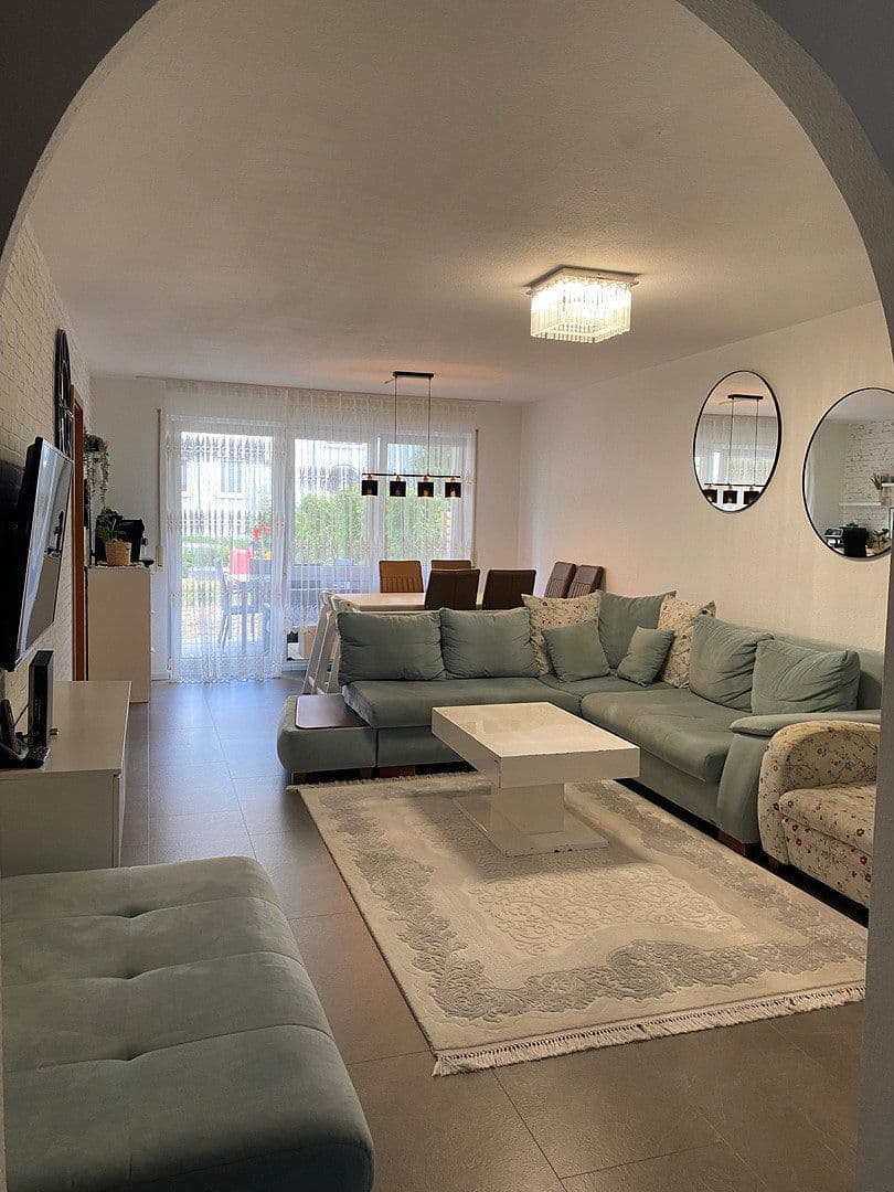 2 bedroom with open-plan kitchen flat for sale, 83 m², Schwieberdingen, Baden-Württemberg 2 bedroom with open-plan kitchen flat for sale, 83 m², Schwieberdingen, Baden-Württemberg